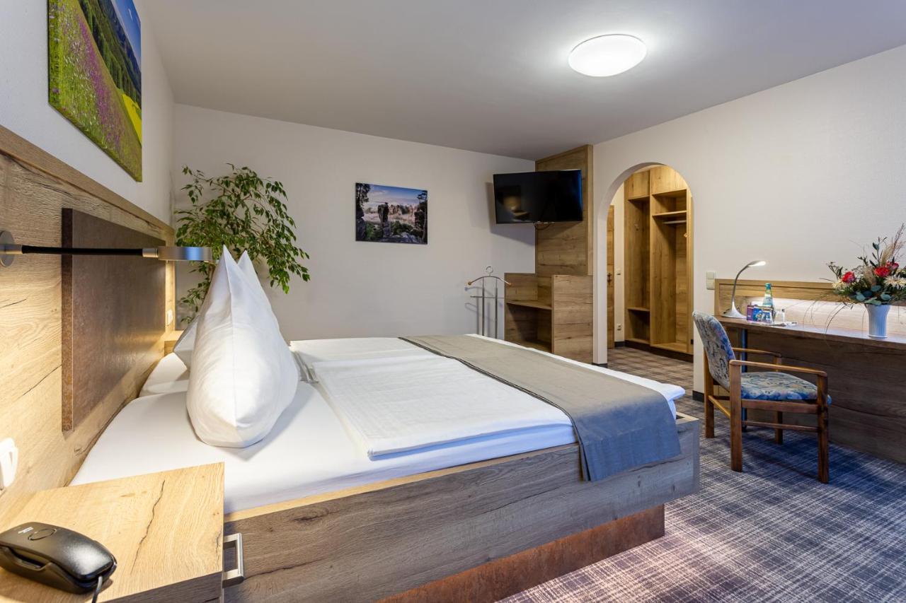 Hotel Zur Aussicht ホーンシュタイン エクステリア 写真
